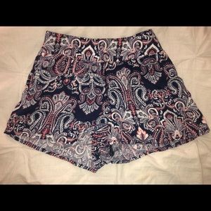 Charlotte Russe Patterned flow shorts
